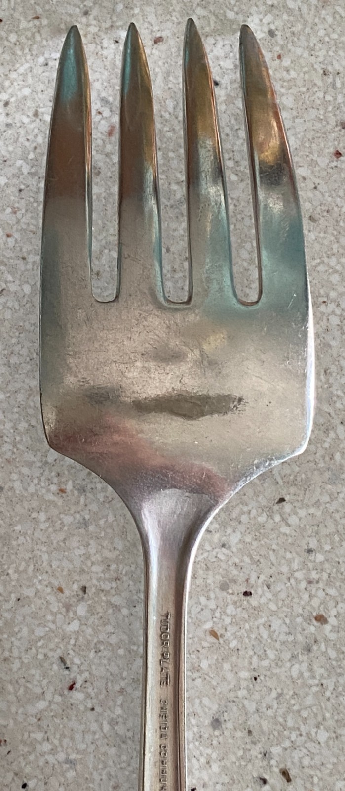 Oneida Community Tudor Plate Friendship 1932 Art Deco Meat Serving Fork