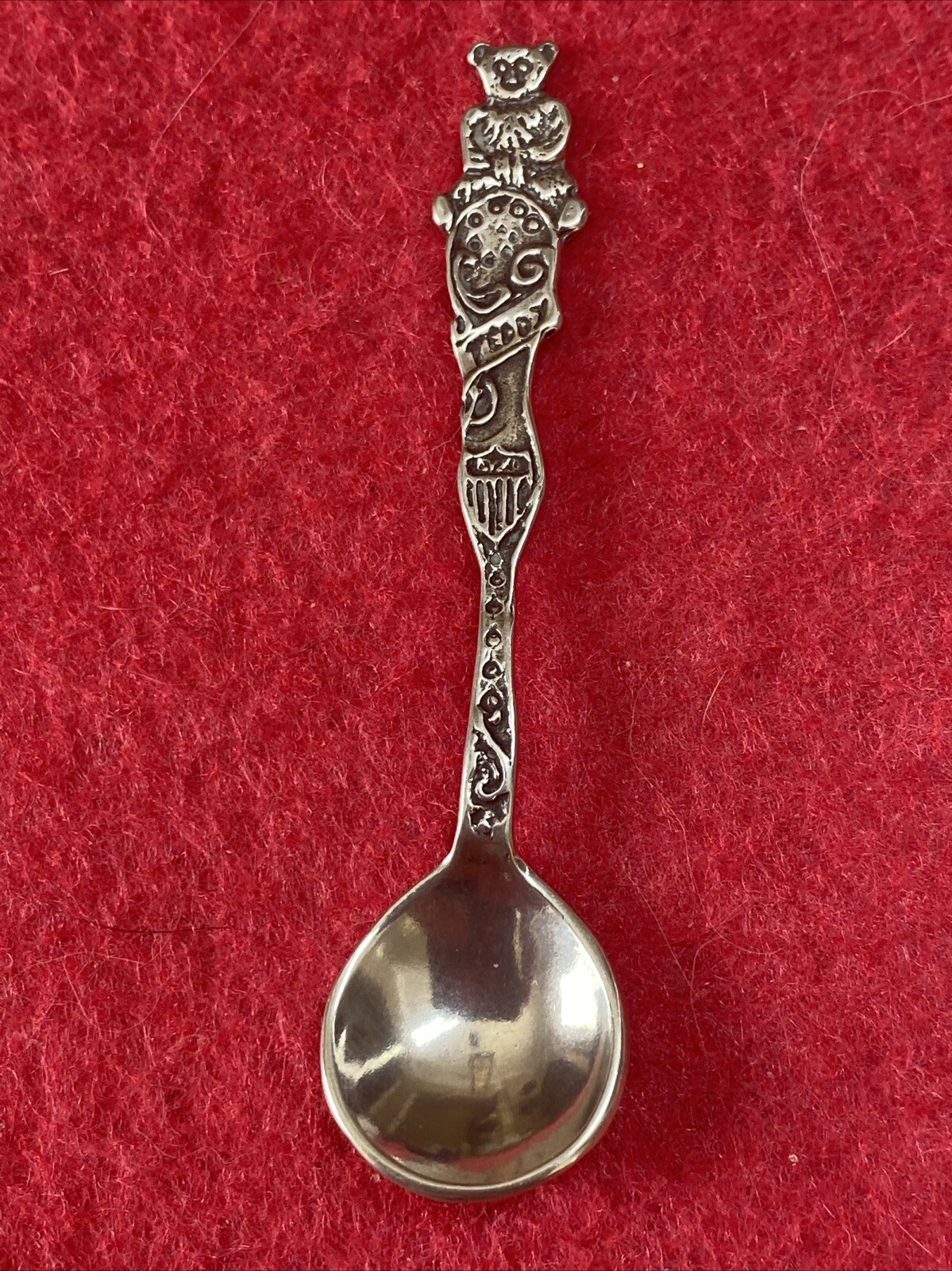 RARE! President Theodore Roosevelt Teddy Bear 2 3/8″ Sterling Silver Salt Spoon