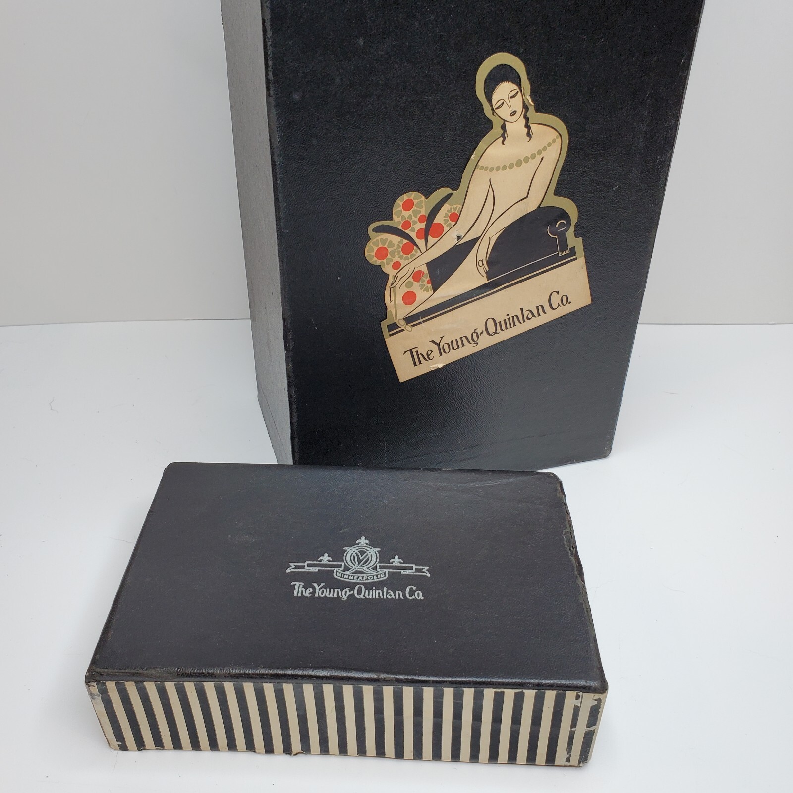 RATEAU Design Art Deco Label Young Quinlan Co. Rothschild Mpls MN Shoe Box