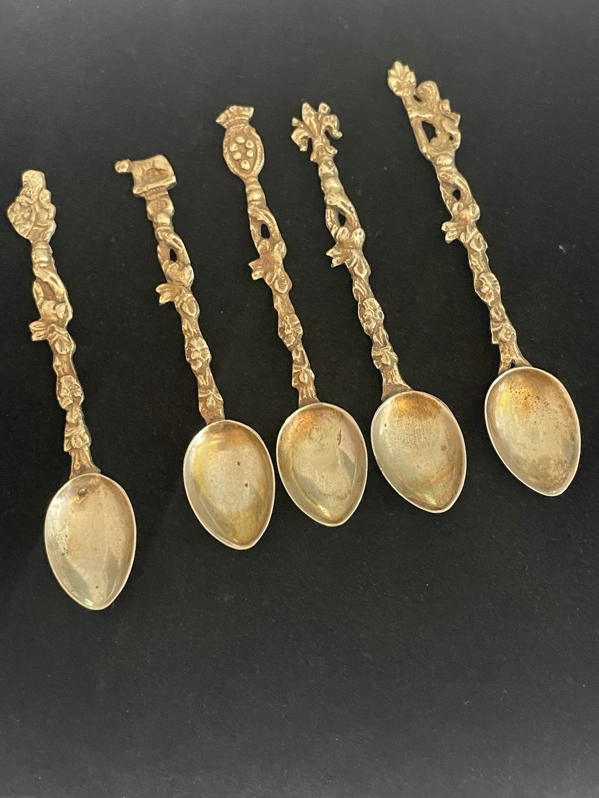 VTG Italy Montagnani Spoon Souvenir Lot of 5 ORNATE DESIGNS Lion Bear Shield