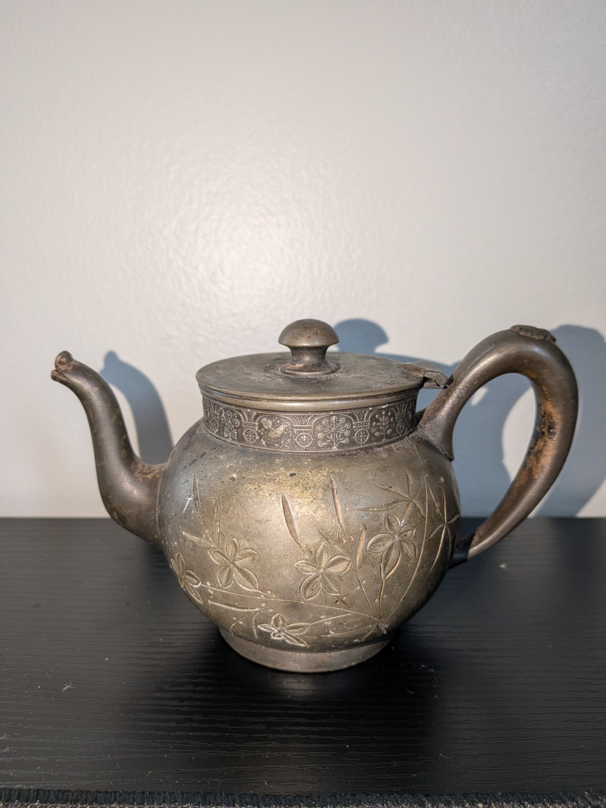 Barbour Bros Victorian Silverplate Floral Engraved Teapot 1850-1899