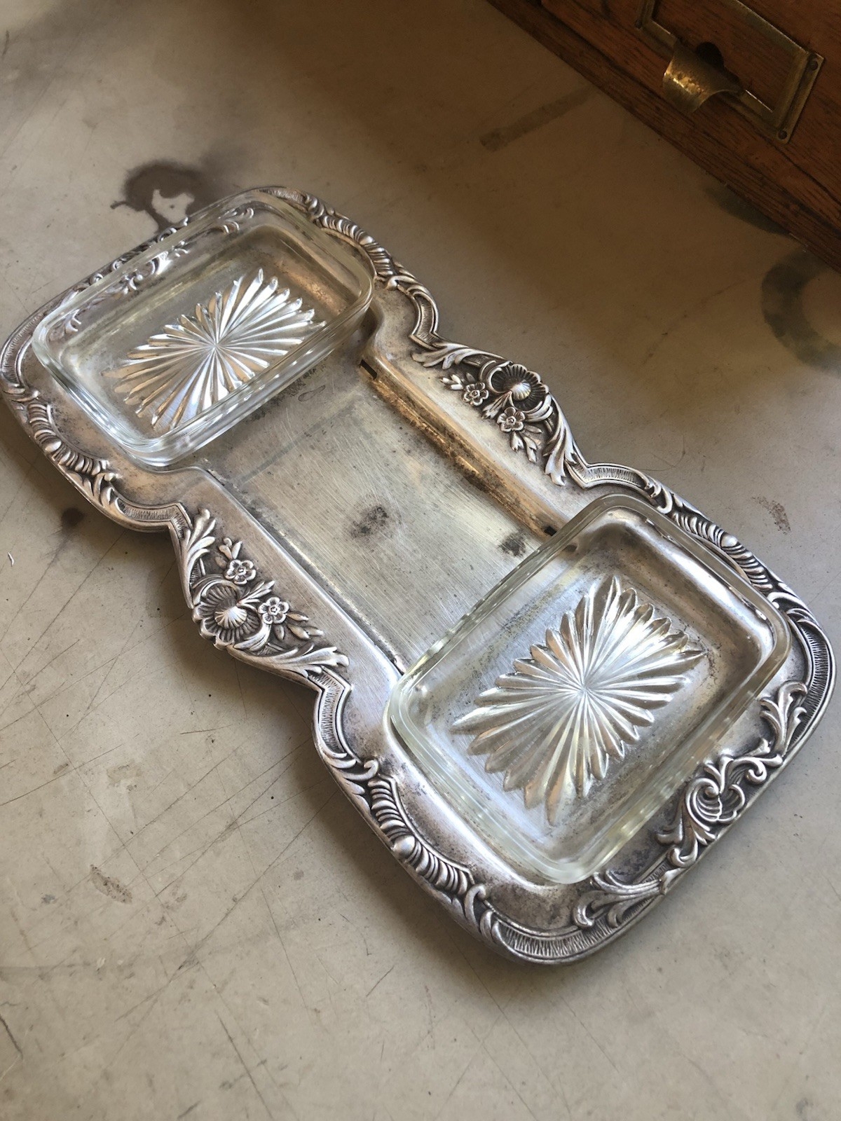 Wallace Rococo Silverplate Relish Tray, Antique 1900-1940 Silver Plated
