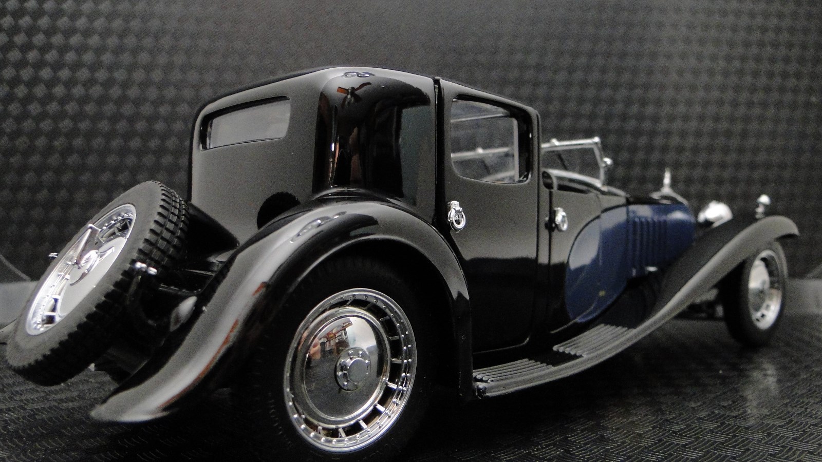 Art Deco Antique Vintage Mid-Century Modernism Modern Car Concept 1930 1940 Rare