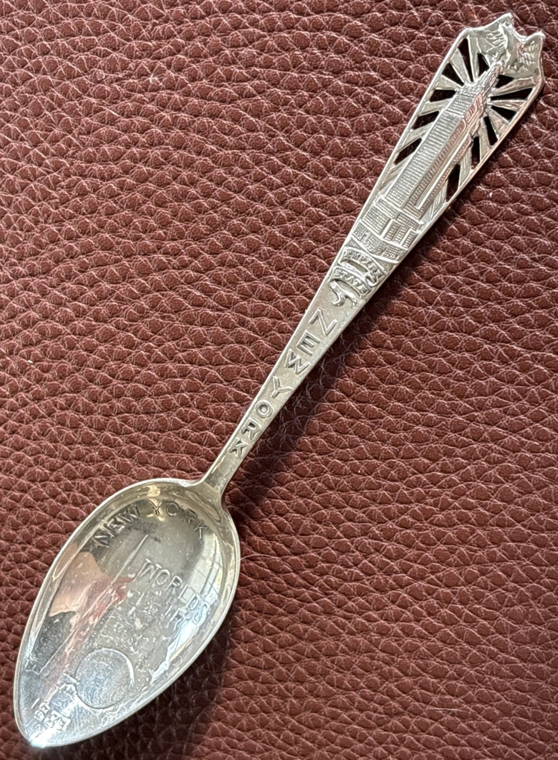 Empire State Building 1939 Worlds Fair New York 5.1″ Sterling Souvenir Spoon 17g