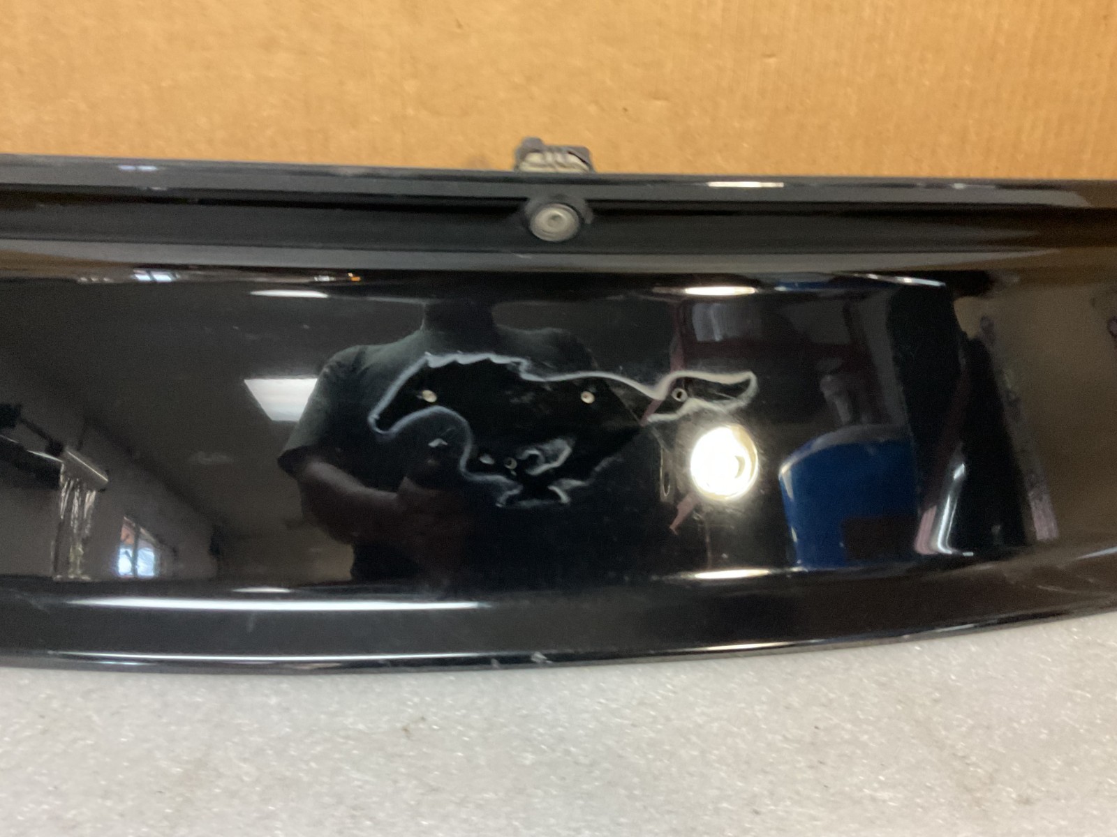 2015 2023 FORD MUSTANG REAR TRUNK DECK LID SHELL MOLDING