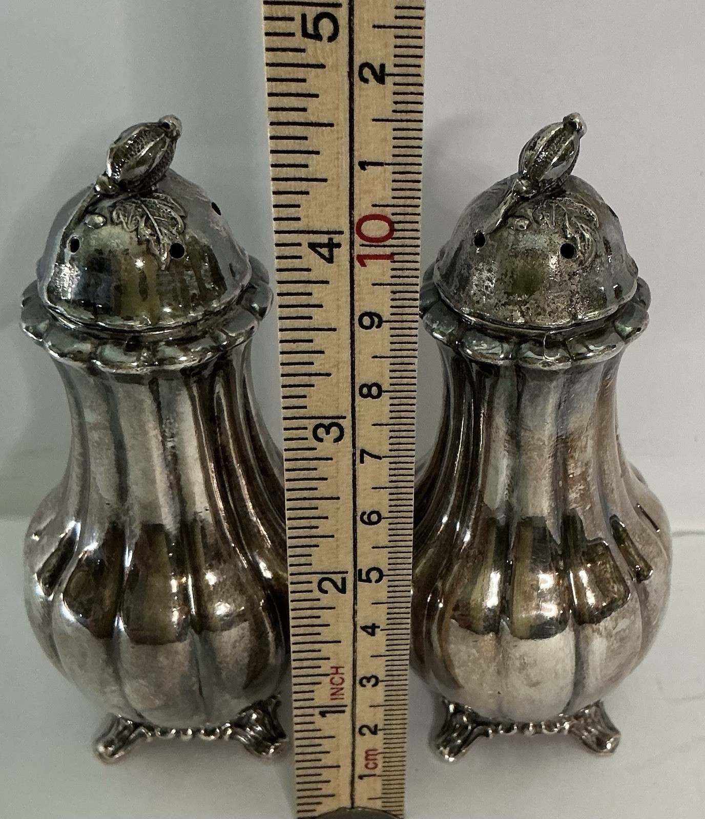 Vintage Community Silverplate Melon Muffineer Sugar Shakers Acorn Finials