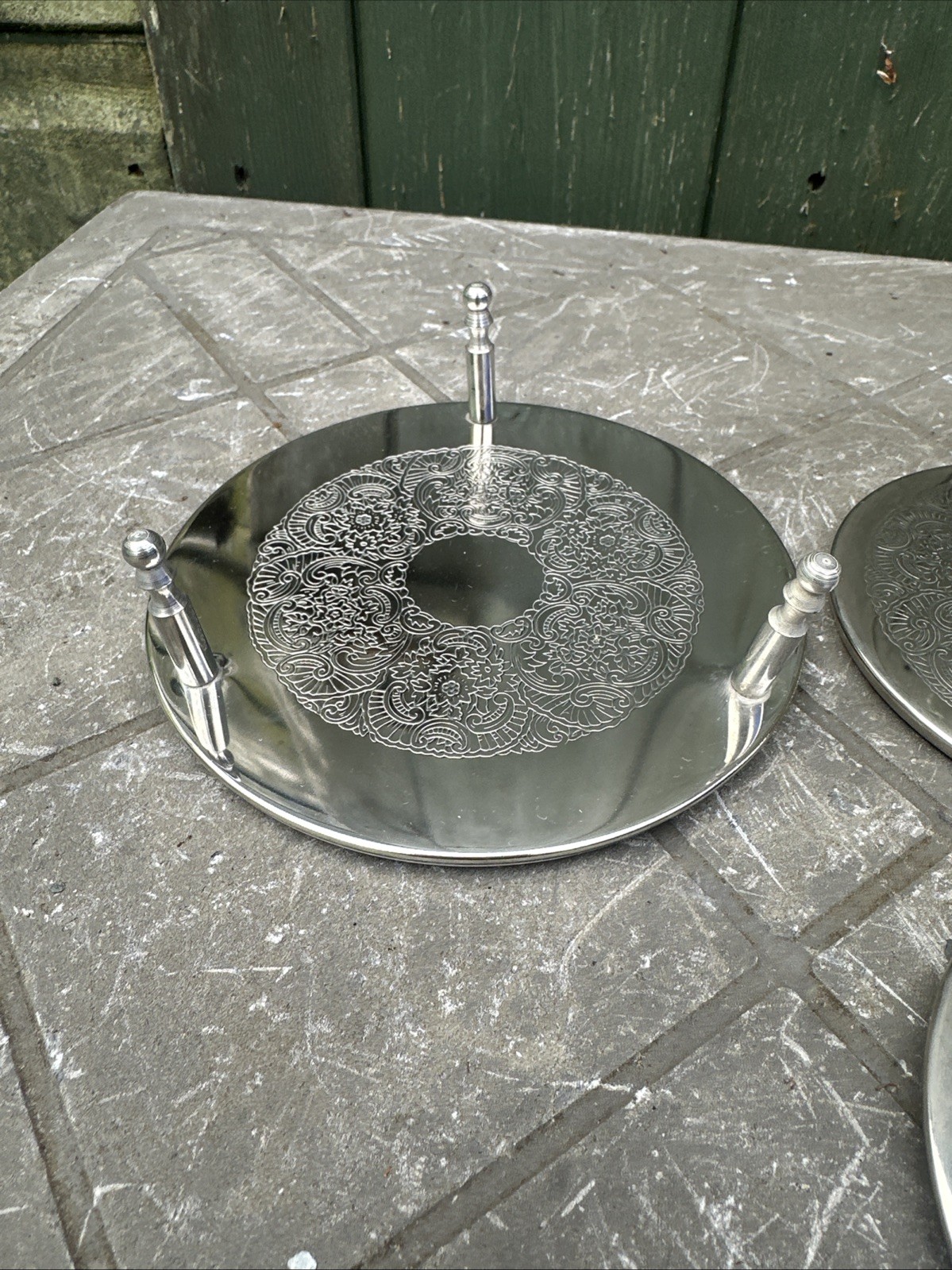 Vintage Silver Plated Set of 6 Etched Round Coasters in Caddy Holder 7 Piece Set