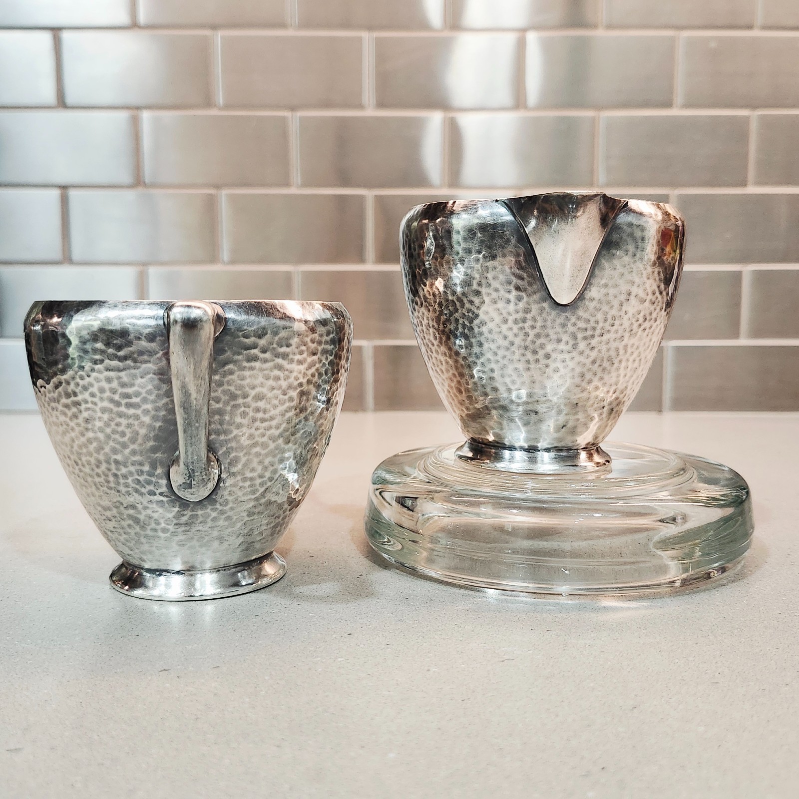 Meriden S.P. Co Vintage Hammered Cream & Sugar Set International Silver Co #3602