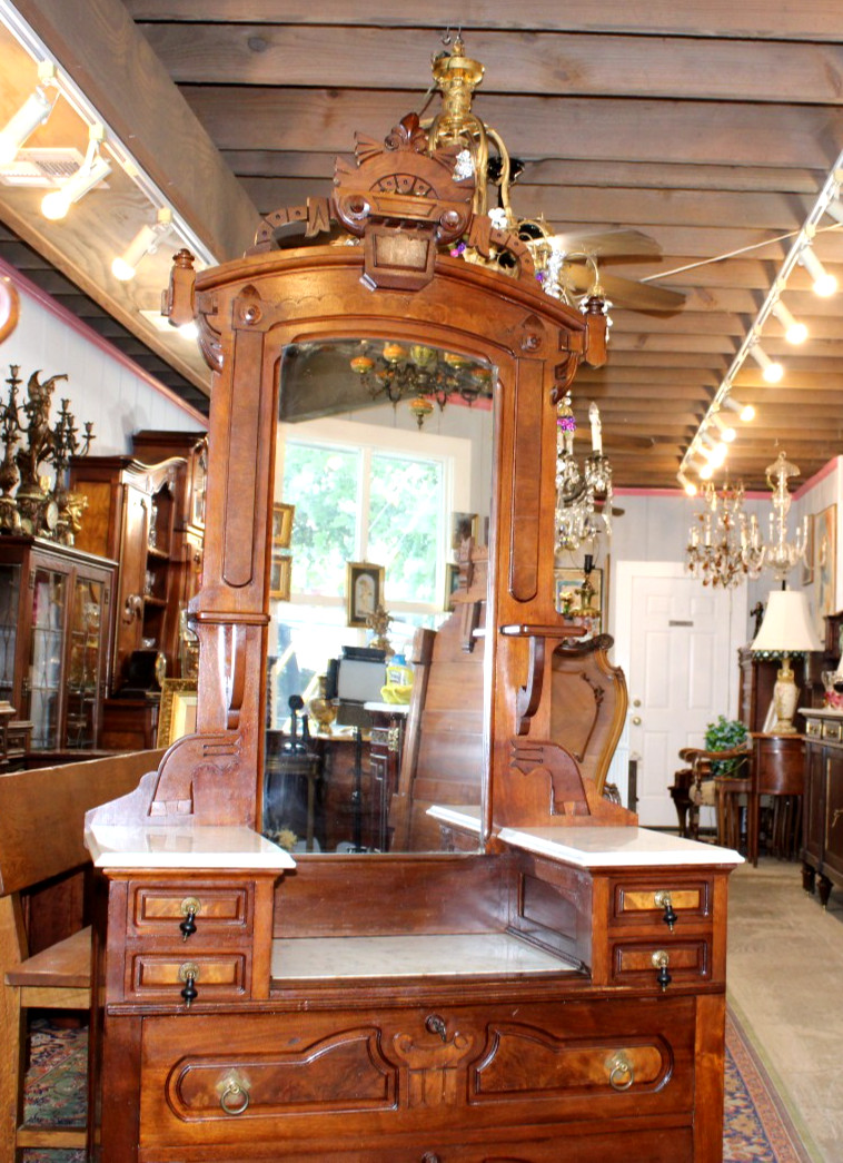 American Antique Eastlake Victorian Mahogany Dresser / Vanity