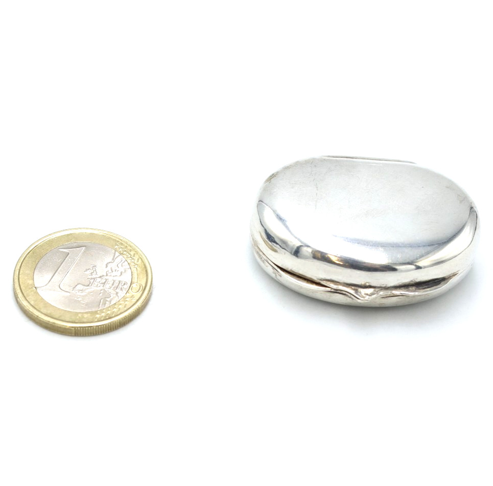 Vintage Silver Pill Box Made in Italy 800 Silver 40s