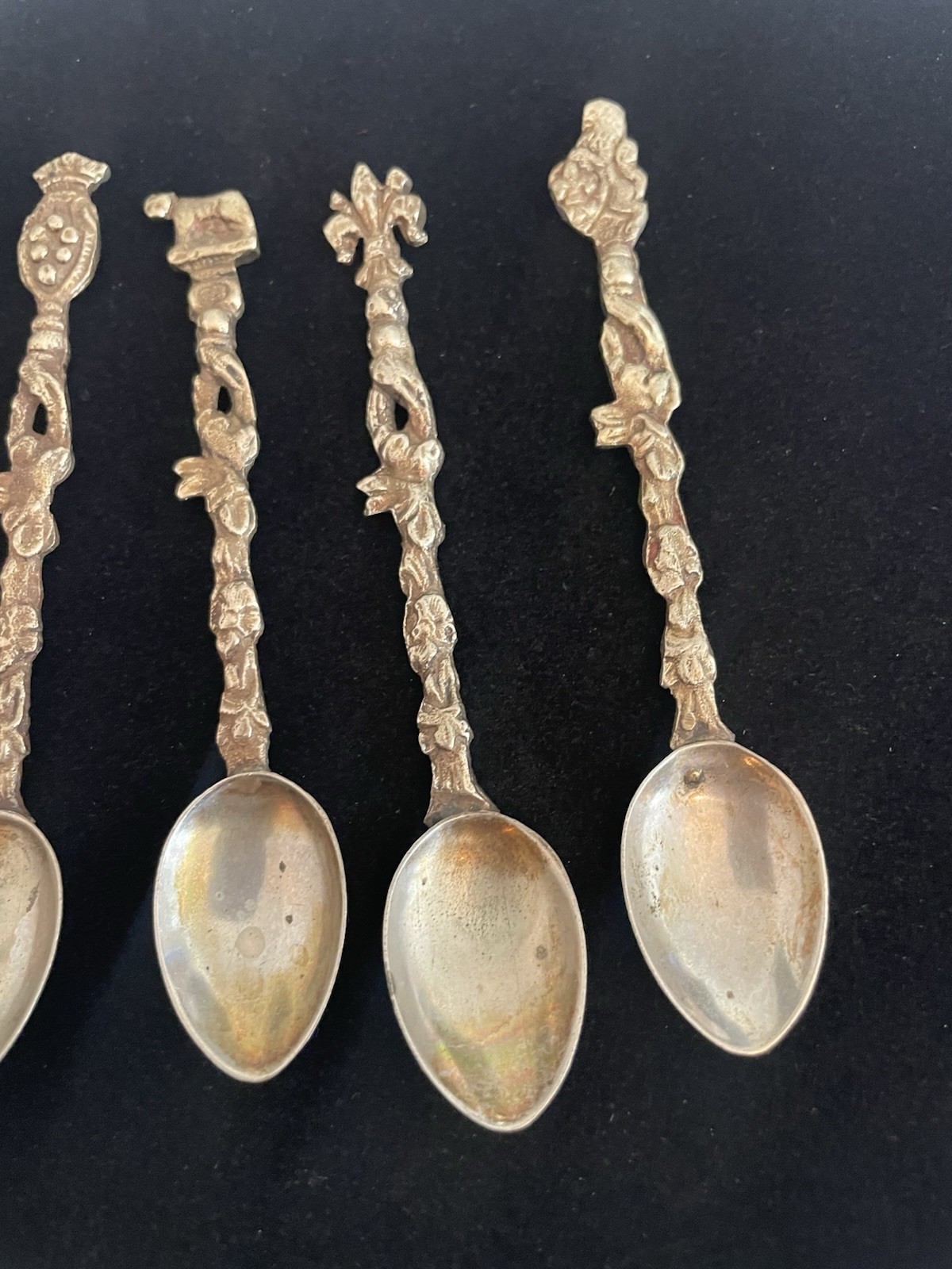 VTG Italy Montagnani Spoon Souvenir Lot of 5 ORNATE DESIGNS Lion Bear Shield