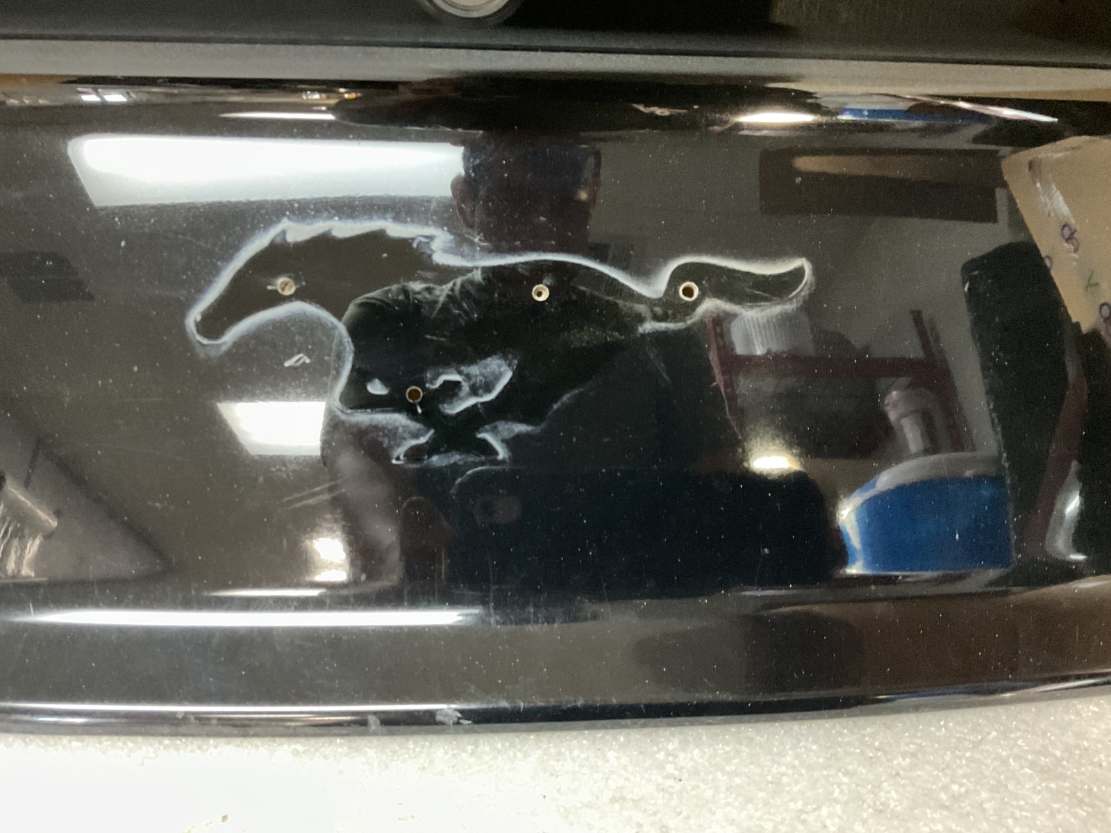 2015 2023 FORD MUSTANG REAR TRUNK DECK LID SHELL MOLDING