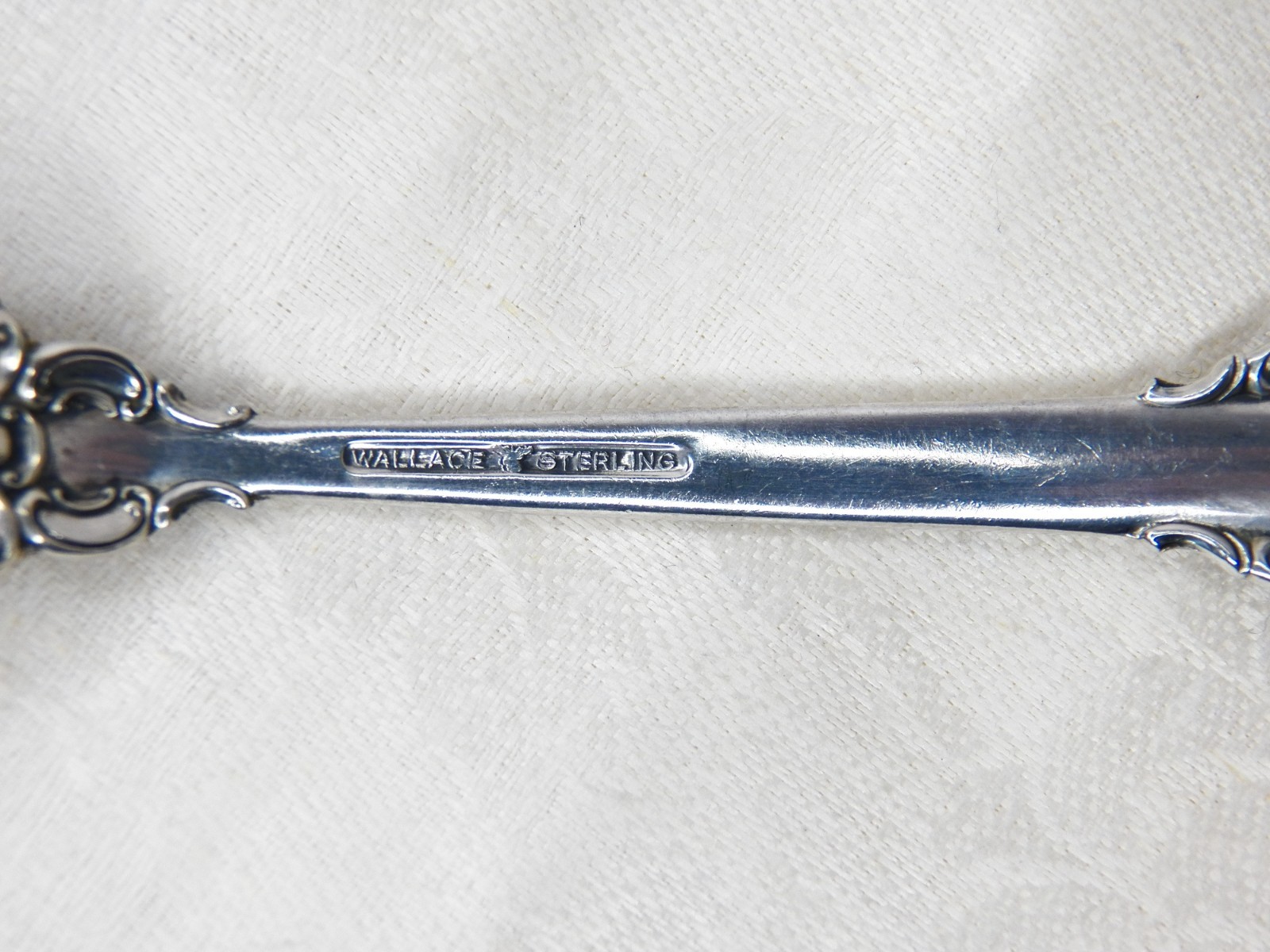 WALLACE GRAND BAROQUE STERLING SILVER DINNER FORK 7 1/2″ NO MONOGRAM