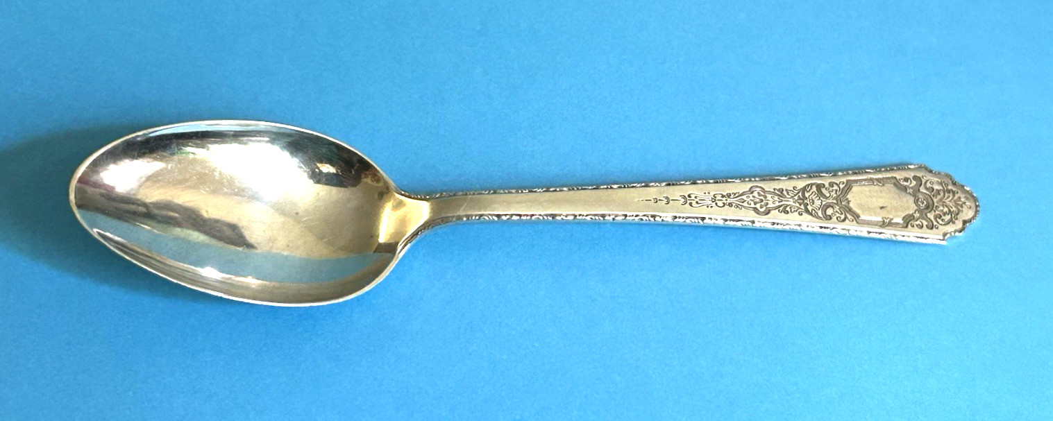Mary II by Lunt Sterling Silver Five O’Clock Teaspoon 5-3/4″ Treasure 22 g