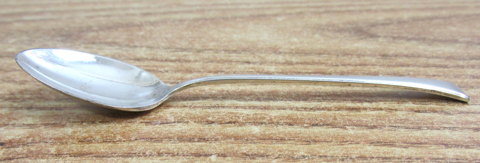 FINE ARTS STERLING SILVER DEMITASSE SPOON – TRANQUILLITY – 4 3/16″ LENGTH – 10g