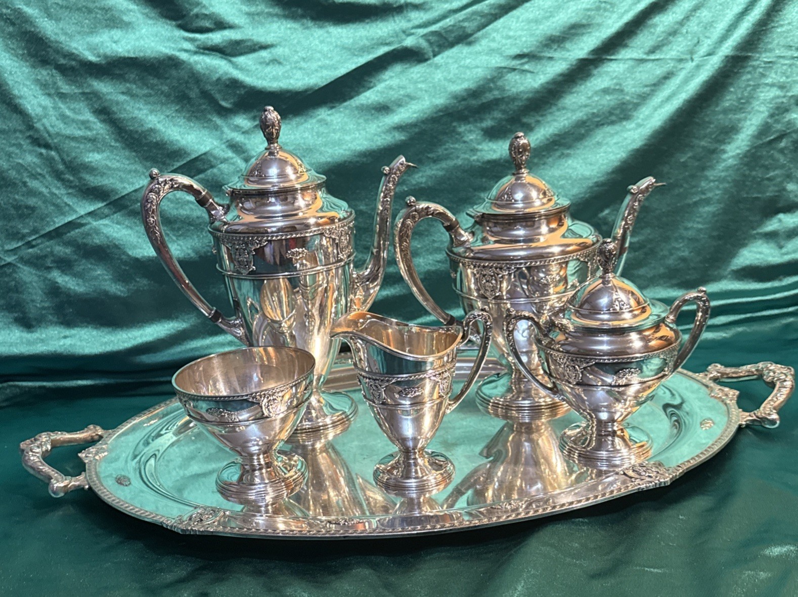 Wallace Rose Point. Coffee And Tea Service 6 Pieces