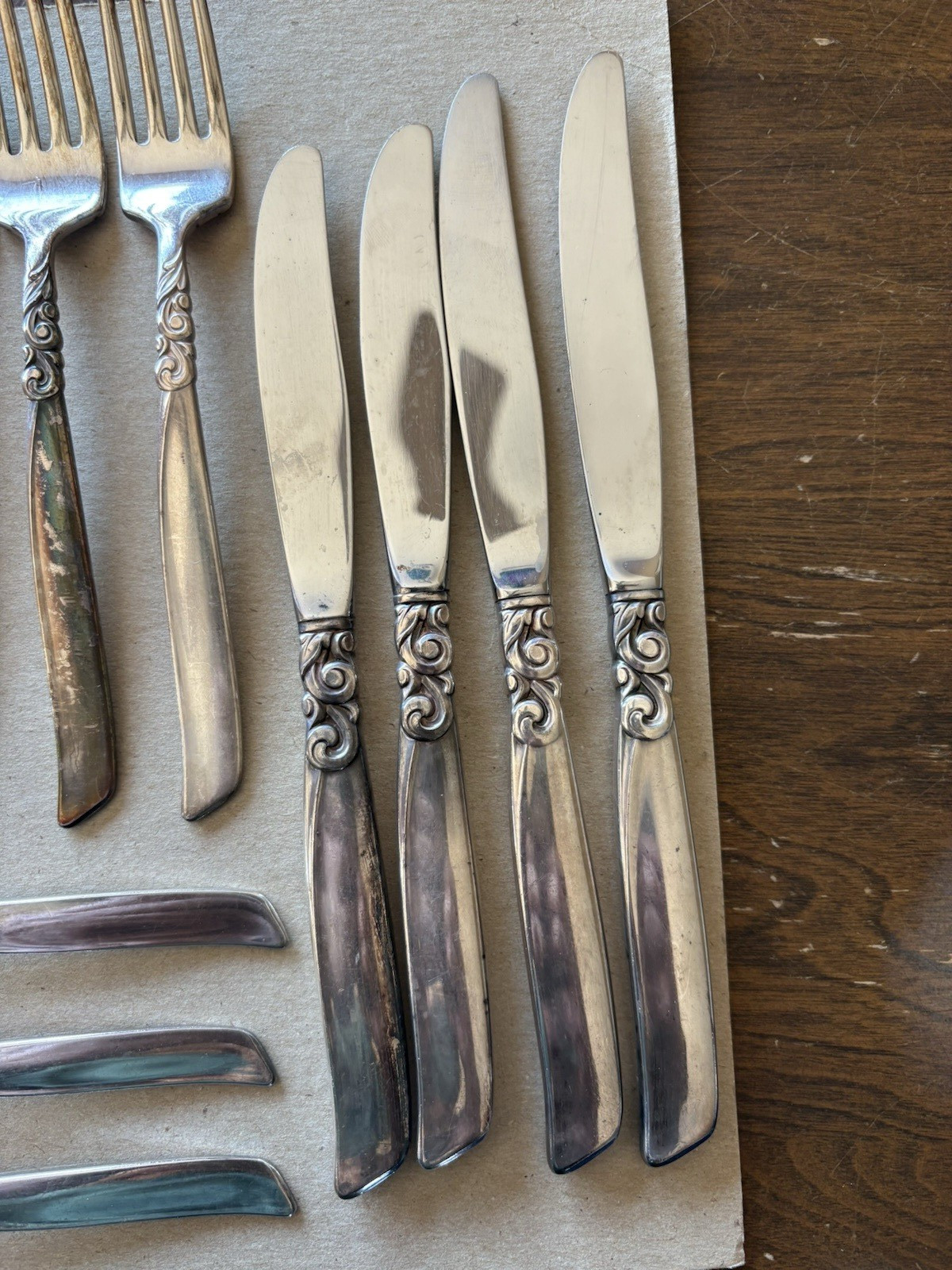 Oneida Silverware South Seas Community Silver Plate 20 Pieces Fork Knives Spoon