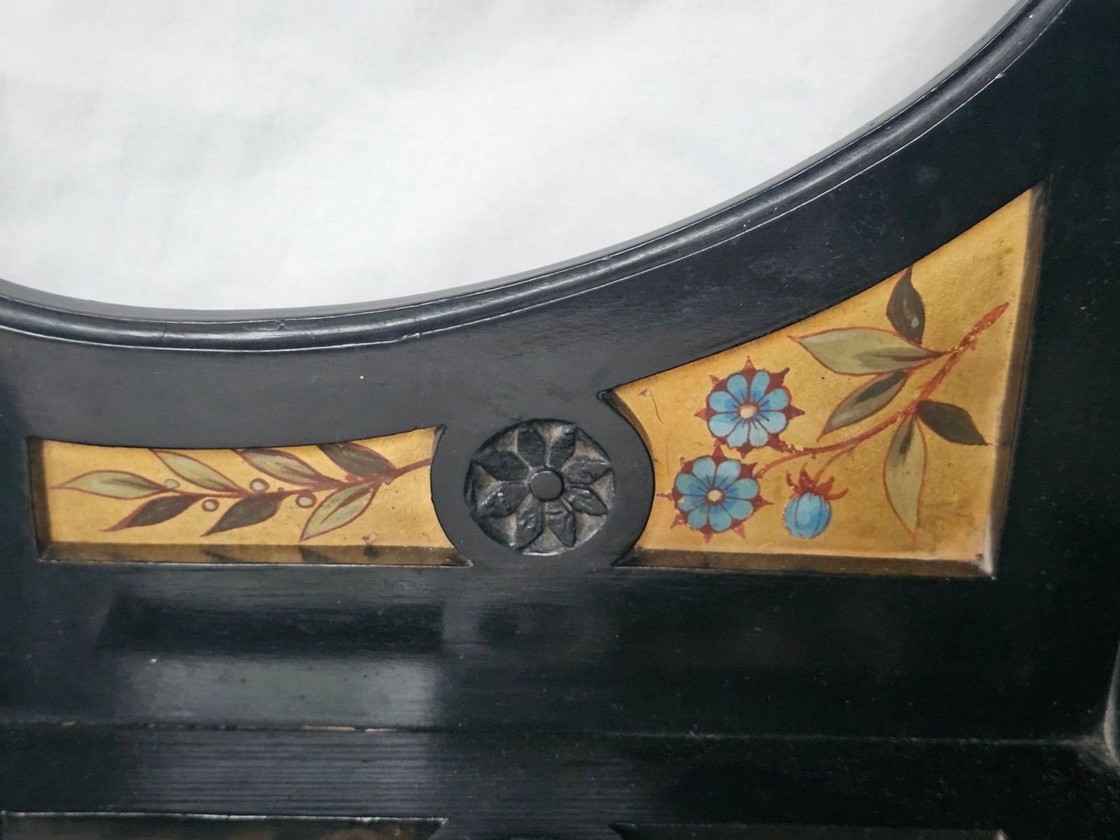 A STRIKING AESTHETIC MOVEMENT ENGLISH ANTIQUE CORNER SHELF UNIT