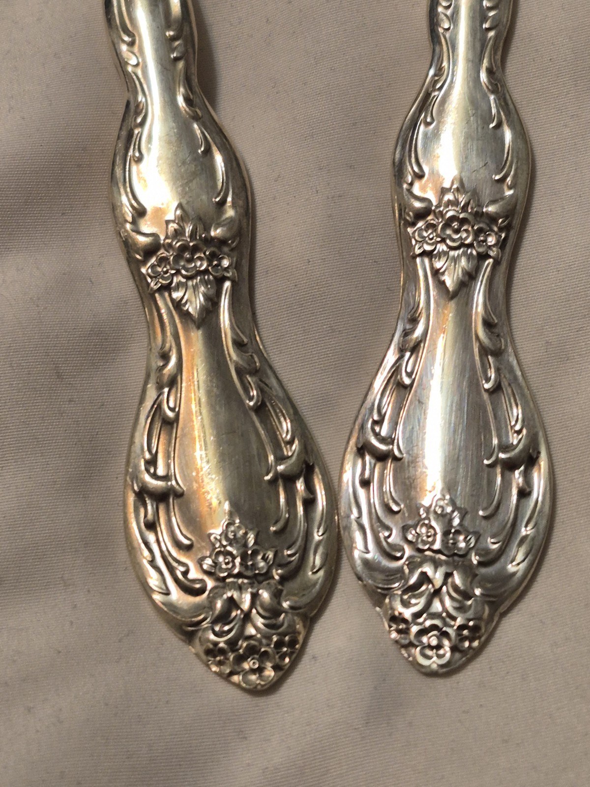 Wm. Rogers La Vigne Silverplate Serving Pieces Art Nouveau 1900-1940