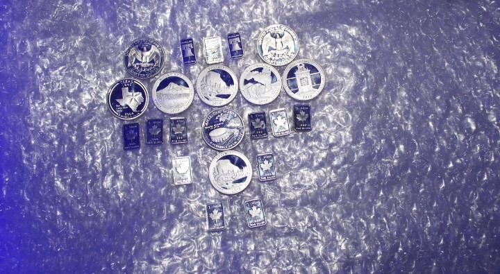 |Proof Cameo Silver Bullion| (13) Grams & (9) Quarters